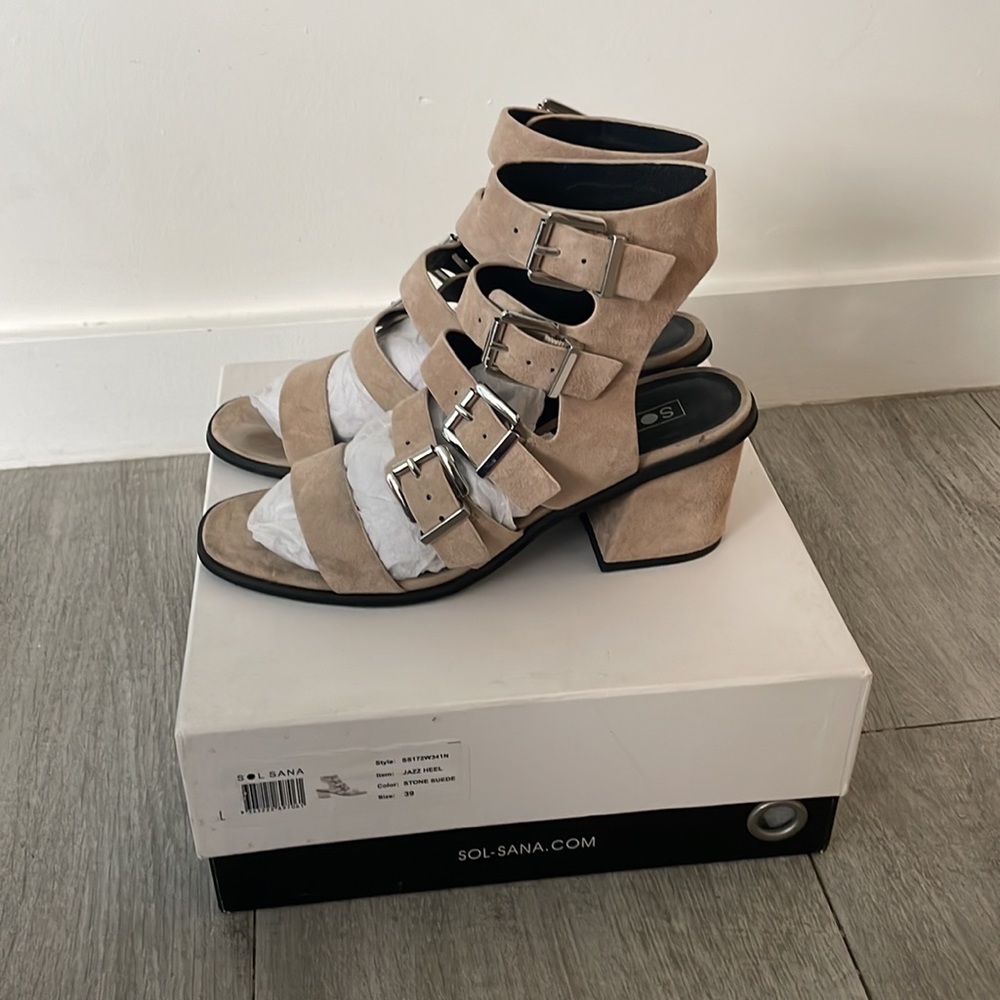 Sol Sana Jazz Sandals Heels Stone Suede Size 39 8.5 Solsana Sol-Sana zara